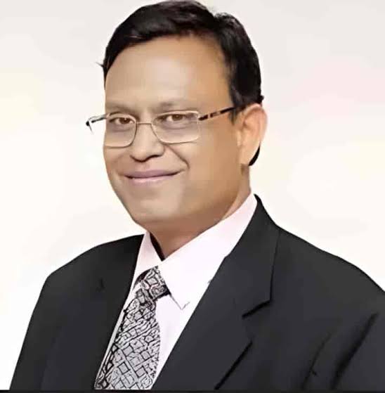 Dr Pravin Agarwal